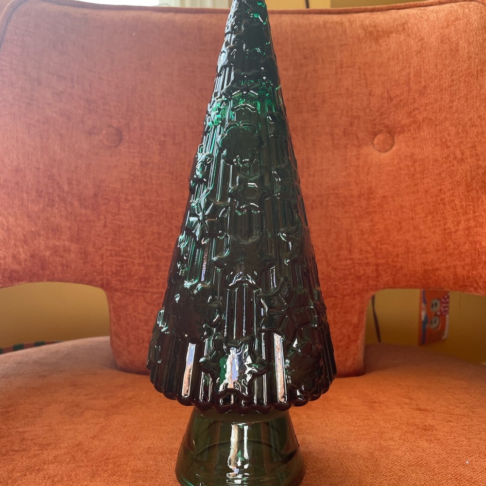 Vidrios San Miguel Recycled Emerald Green Glass Christmas Tree Decoration